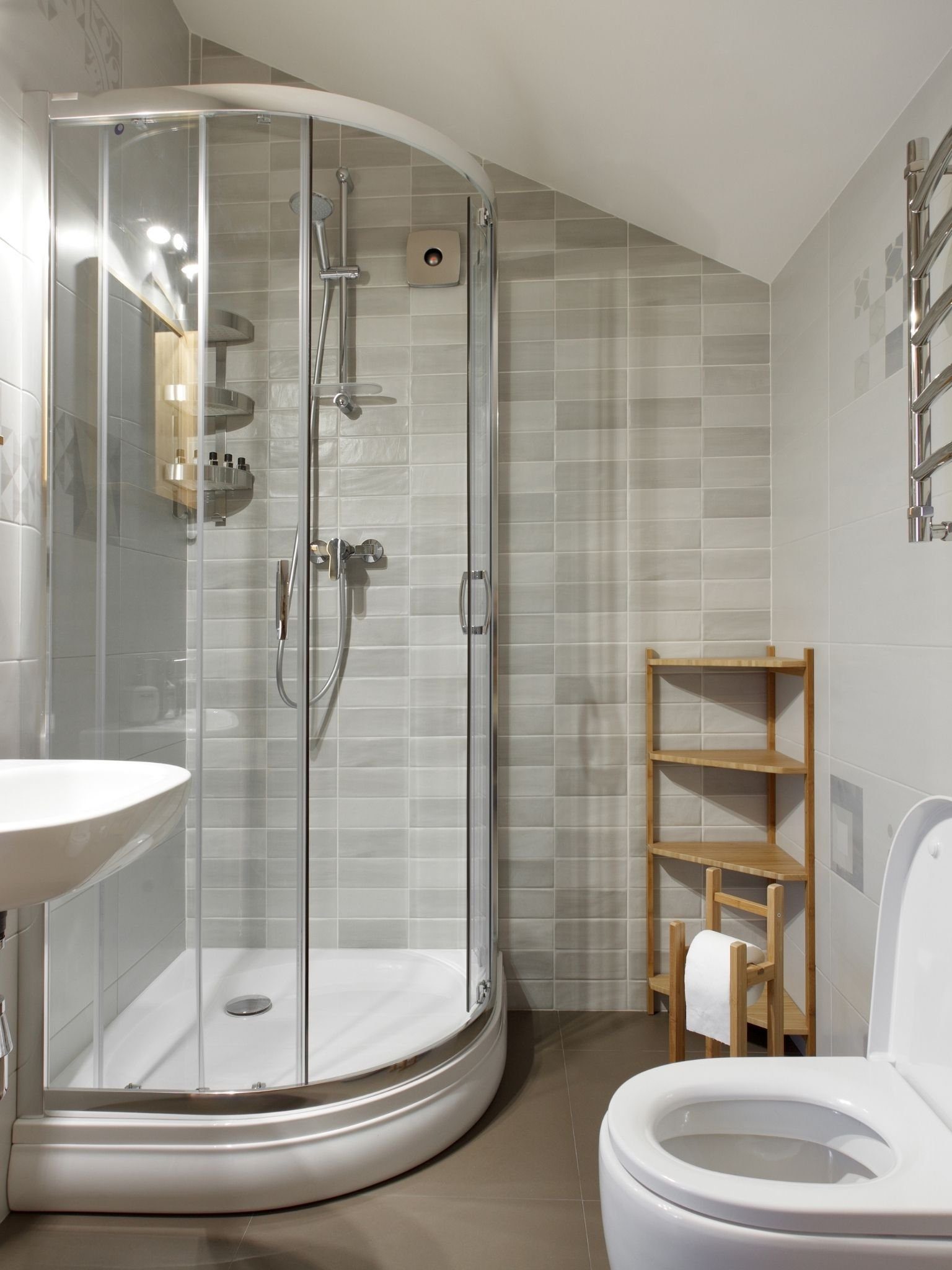 complete bathroom fitter W4 2HA